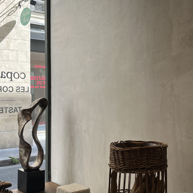 Paris｜Increasingly popular coffee shop in Paris