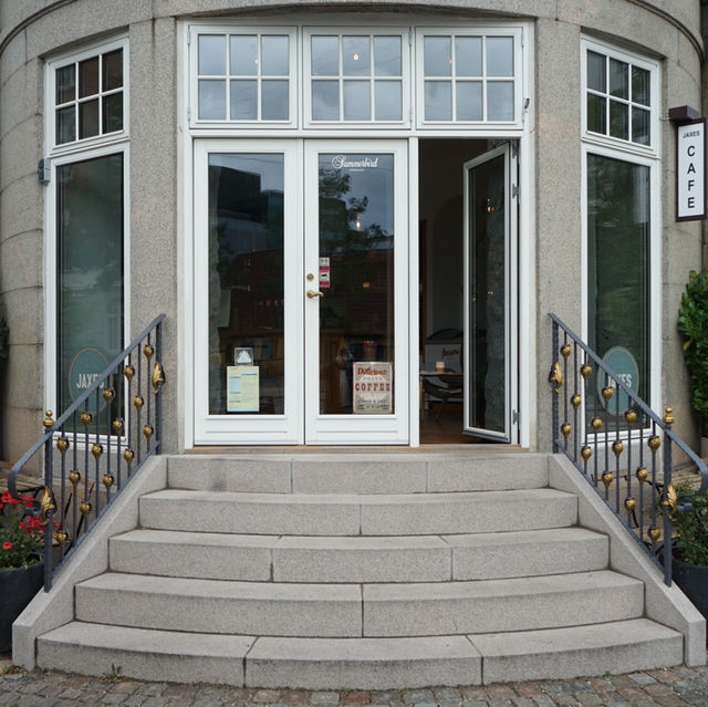 Copenhagen | The nice coffee shop with cosy vibe