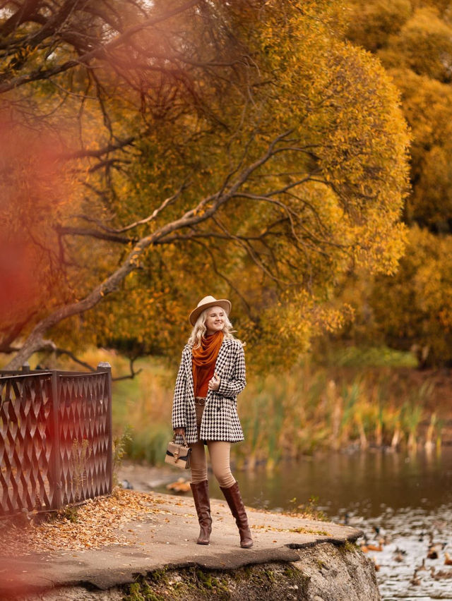 모스크바: 눈부신 색채로 가득한 가을의 매력적인 도시 🍂 