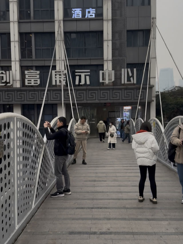 Exploring Chongqing’s Kui Xing Lou Multilayer City