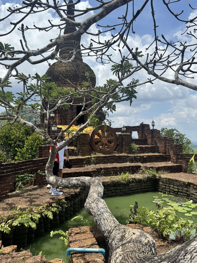 Khao Na Nai Luang Dharma Park