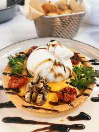 From Sizzling Belyashi to Tea Time Tales: A Flavorful Journey Through Tatar Cuisine & Culture!