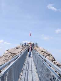 รีวิว: สะพาน Peak Walk by Tissot 