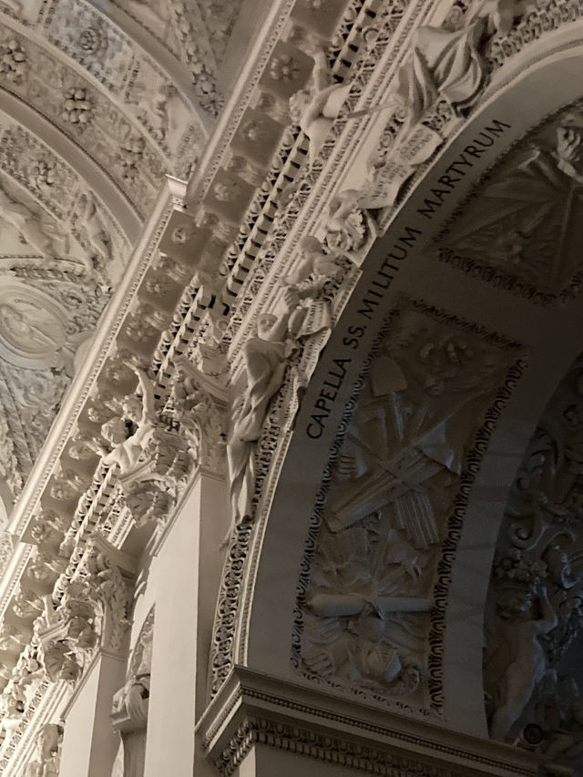 ヴィリニュスで可愛い教会を巡る1日プラン ヴィリニュスで可愛い教会を巡る1日プラン