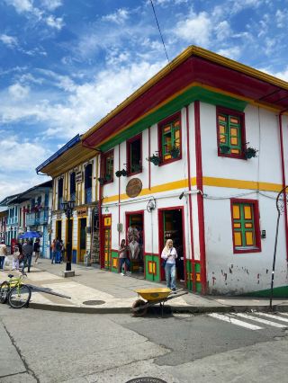 Colombia’s Disney Towns: Barichara & Salento 🇨🇴
