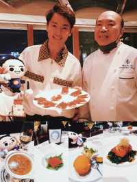 The harbor view of Four Seasons Hotel can be rated with three Michelin stars.