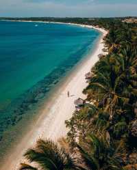 Discover the Hidden Gem of Mozambique: Bazaruto Island's Unearthly Beauty! 🌍🌅🏝️"