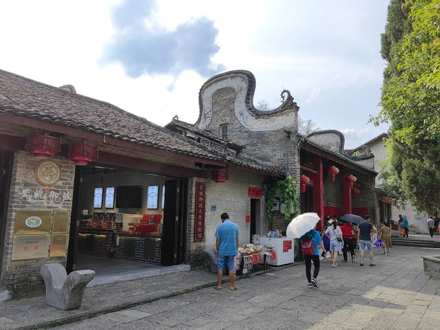 明清時期的商賈重鎮，中國十大古鎮之黃姚古鎮