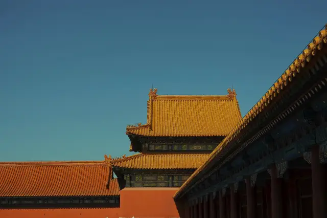 故宫博物院：赤い壁と黒い瓦、紫禁城の中の東洋美学