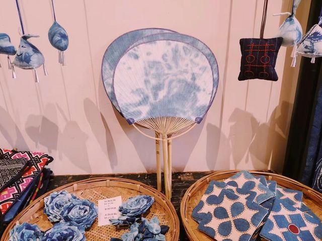 雲南普洱丨染出小鎮流光～