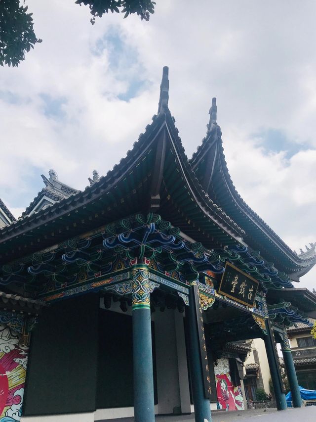 楚雄的冷門小眾古鎮，滿滿煙火氣息的祿豐金山古鎮
