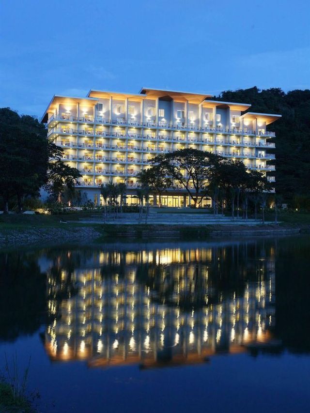 🌴🏖️ Batangas Bliss: Pico Sands Hotel Highlights! 🌞🌊