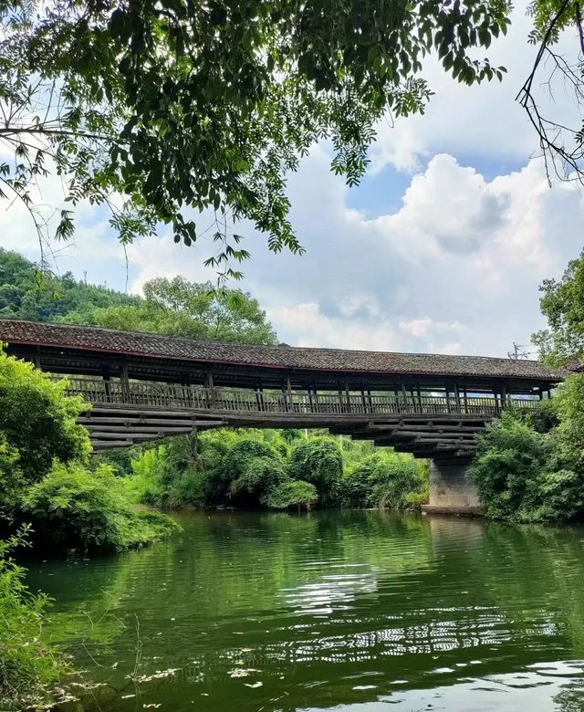 古村落的風雨橋，歲月的見證者