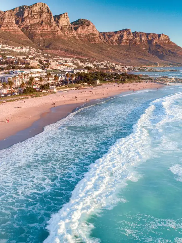 🌍 Cape Town's Coastal Charm: Must-Visit Hotspots 🏖️🌅