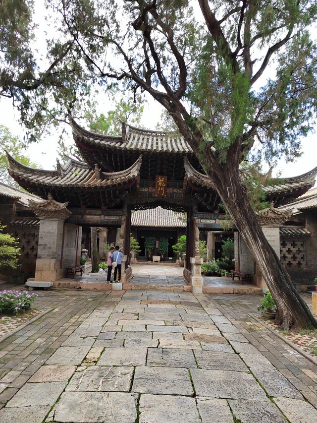石屏古城