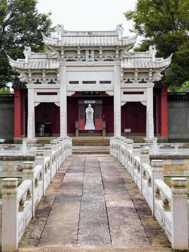以為烏鎮已經很美了，直到我去了潮樂之城！。