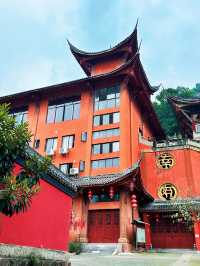 隱秘金龍寺：一場尋覓小眾禪意的心靈之旅。