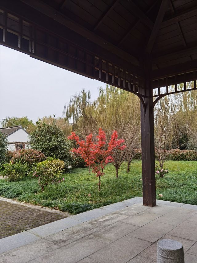 明月山塘。