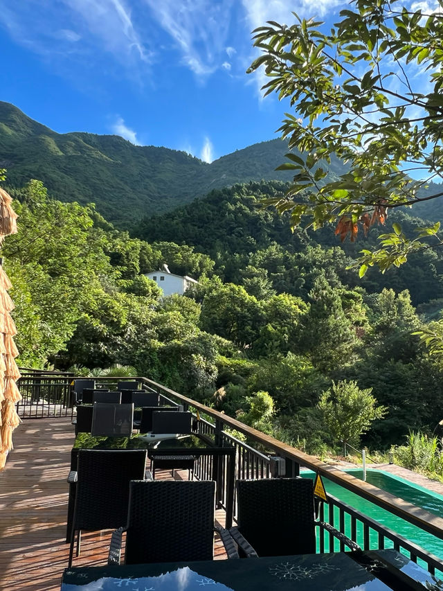 南嶽衡山燒香祈福後再去山裡玩兩天太放鬆了