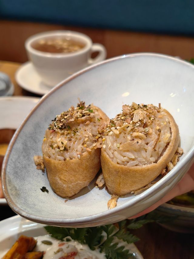 天氣轉涼就要大口吃飯團呀