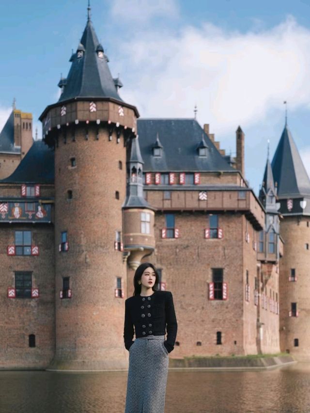 Castle De Haar in Netherlands is Amazing🥰