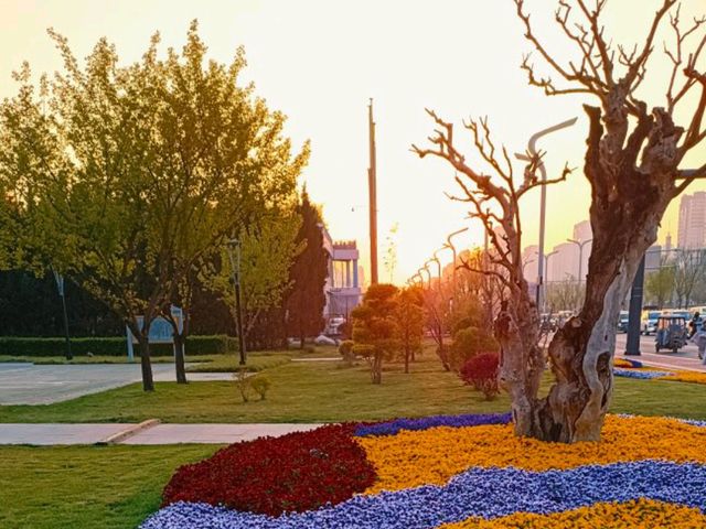 When Sping Knocks The Door: Ultimate Itinerary for Flower Bloom in Xi'An When Sping Knocks The Door: Ultimate Itinerary for Flower Bloom in Xi'An