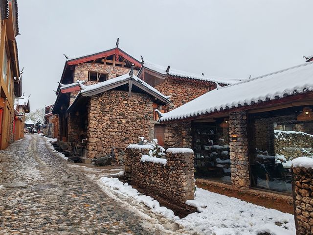 雪後的玉湖村，仿如童話世界