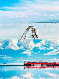踏浪雲端：在茶卡鹽湖遇見另一個天空
