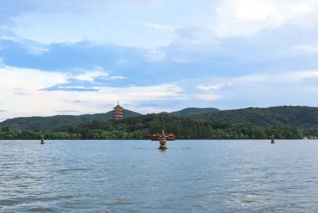 Heaven on Earth | Hangzhou Scenery