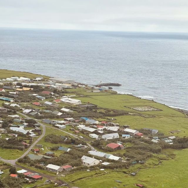 世界最孤獨島嶼，僅200人生存，距離最近大陸要7日航程