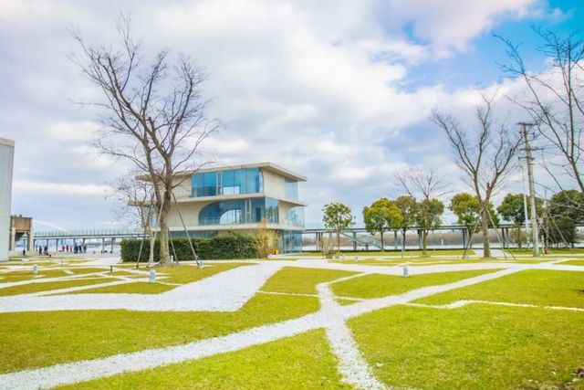 上海徐匯｜濱江與教堂嘅治癒漫遊