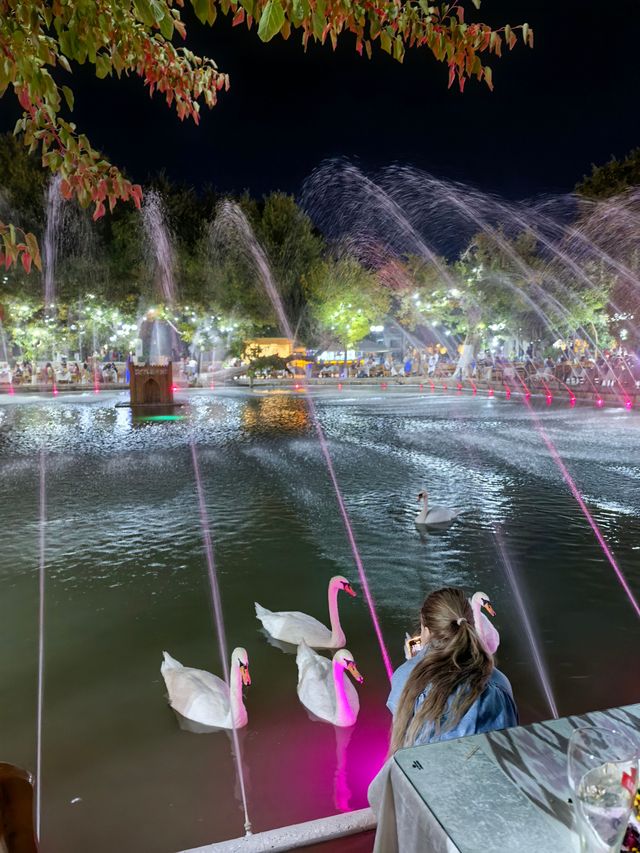 【中亞五國行之三十三:夜遊烏茲別克斯坦布哈拉卡良宣禮塔