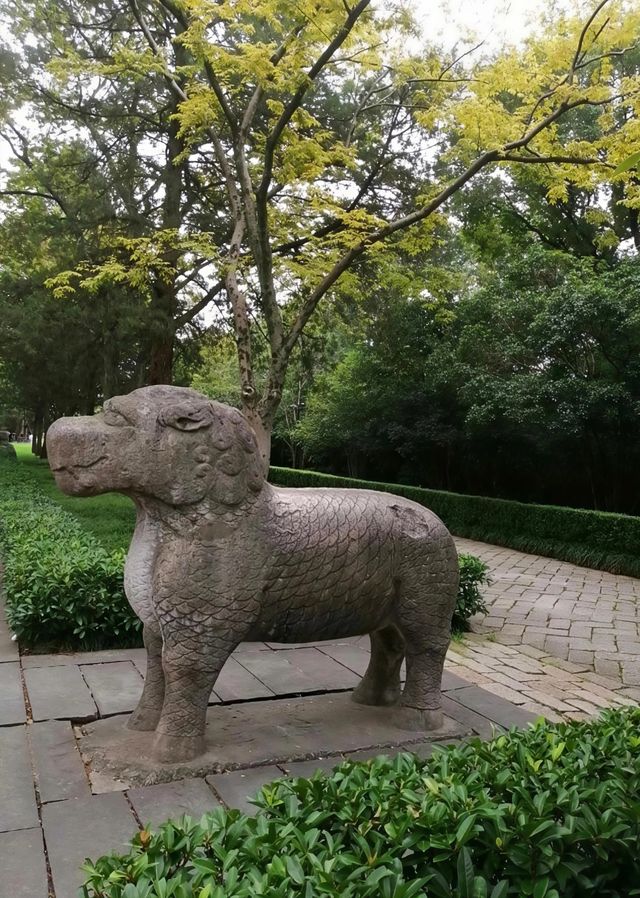 踏入明孝陵神道，歷史，觸手可及。