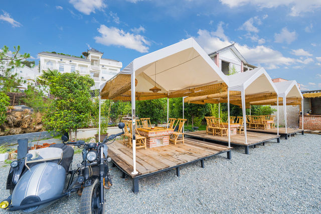 大理牛街西羅亞!衝浪後泡溫泉太治癒了 大理牛街西羅亞!衝浪後泡溫泉太治癒了