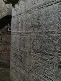 河南.登封市.太室闕