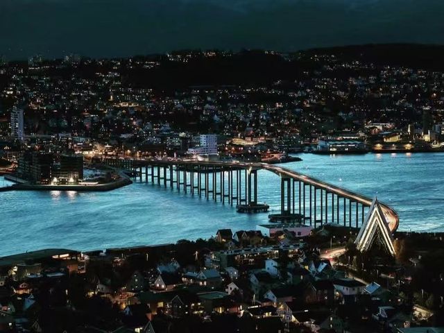 Blue Hour in Tromsø Blue Hour in Tromsø