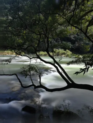 50＋언니들의 여행 일기︱구이저우︱황과수 폭포 저에너지 여행