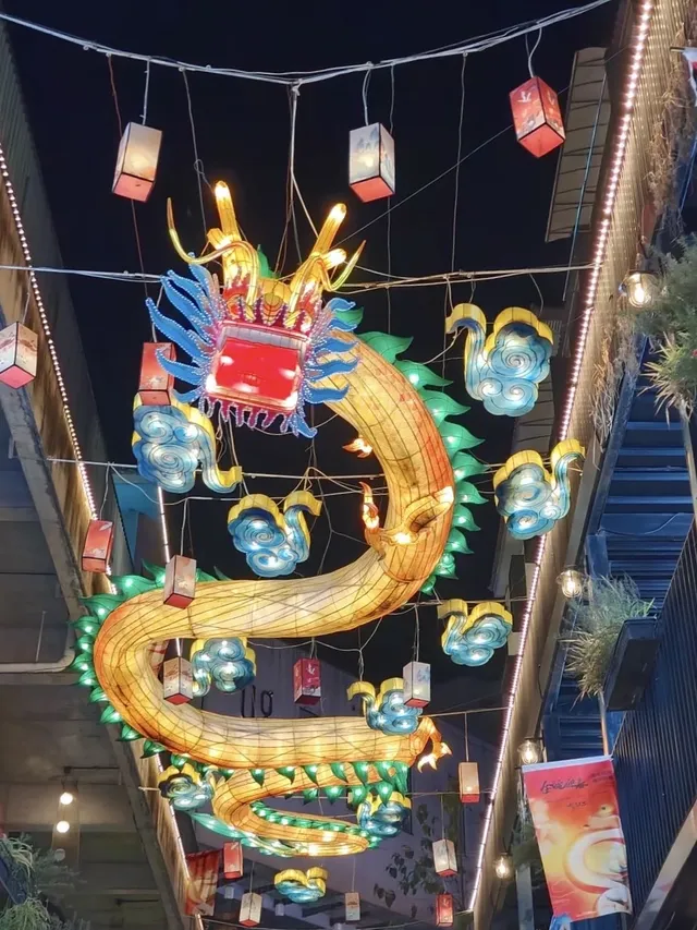 千島湖一日遊citywalk!看風景,也照顧好胃! 千島湖一日遊citywalk!看風景,也照顧好胃!