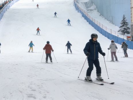 Changbai Mountain Skiing: Glide on World-Class Powder Snow & Hot Spring Magic! Changbai Mountain Skiing: Glide on World-Class Powder Snow & Hot Spring Magic!