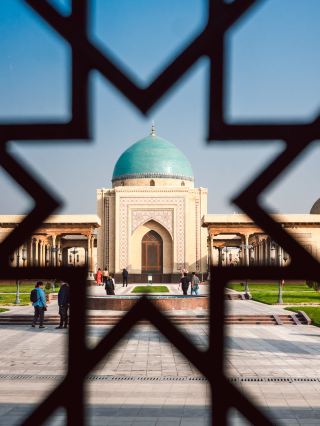 Who understands! In Tashkent, I traveled through 1300 years in one day