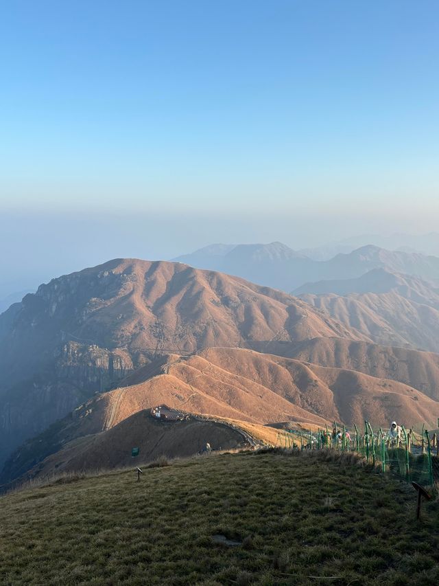 江西萍鄉武功山把浪漫和狼狽都焊在記憶裡 江西萍鄉武功山把浪漫和狼狽都焊在記憶裡