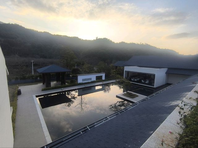 山景露台酒店房間下大,空間感十足,放鬆時刻🏞️