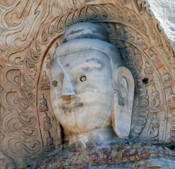 仏像の目の中にも仏がいる | Trip.com 大同