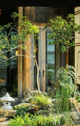 Yimeng hides Jiangnan, a visit to Shimi Mountain Residence