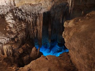 Unforgettable Visit to the Dragon Cave
