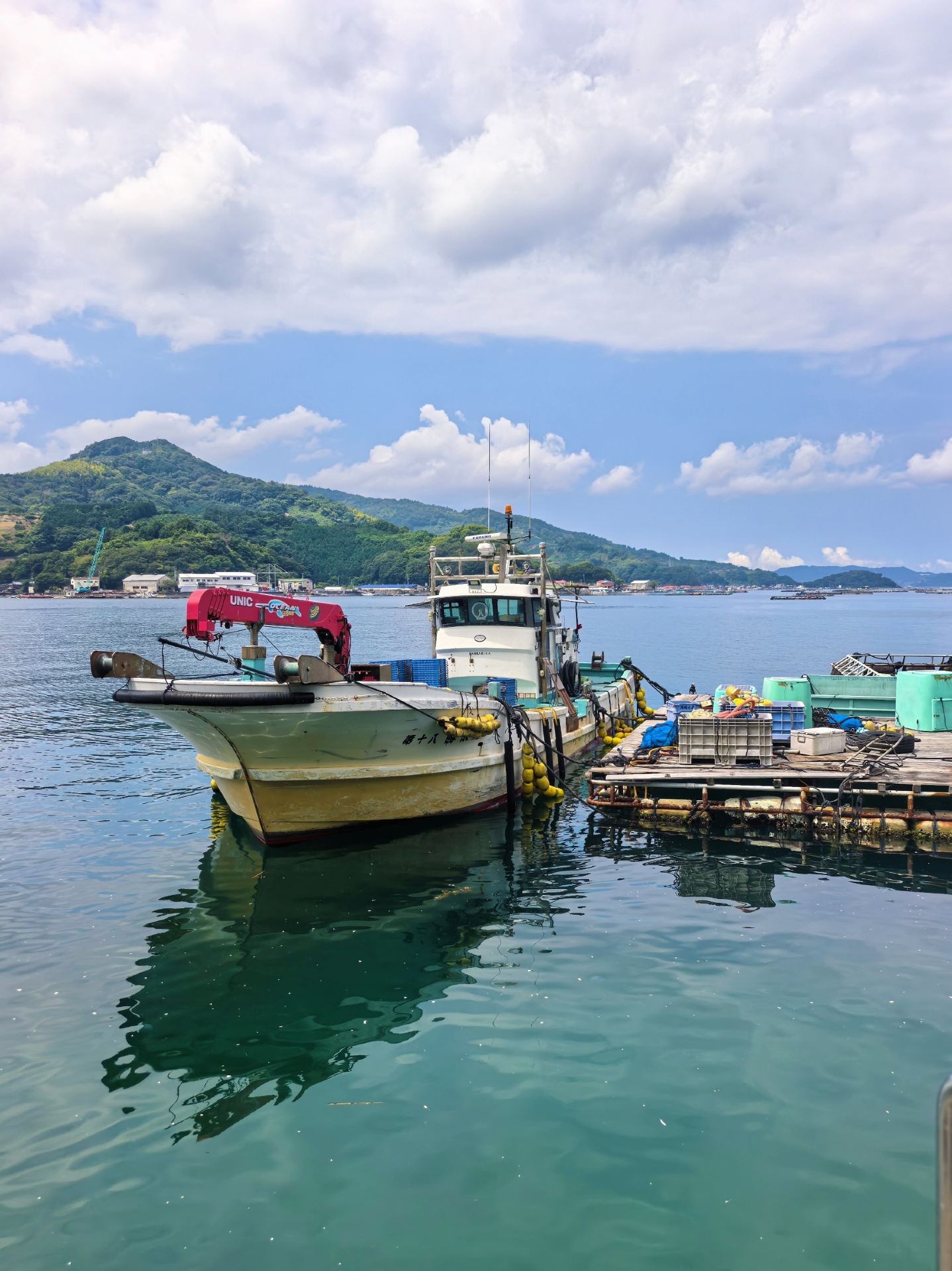 ปั่นจักรยานไปตามสายลมทะเลสู่เกาะอุวาจิมะ: ข้ามสะพานเก้าเกาะ ค้นพบเกาะบันจิมะที่ซ่อนเร้นซึ่งเต็มไปด้วยกลิ่นผลไม้และแหล่งเพาะเลี้ยงสัตว์น้ำอันอุดมสมบูรณ์