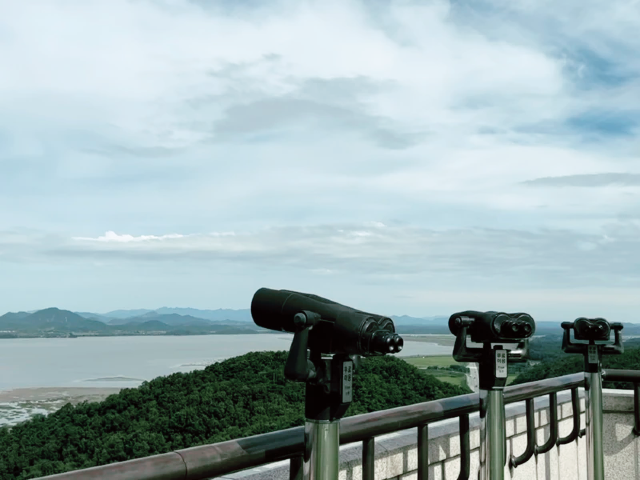朝鮮民主主義人民共和国が目の前「烏頭山統一展望台」