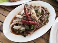 ส้มตำโรงปลาแดก ไก่ย่างวิเชียรบุรี