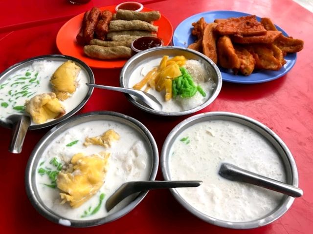 Eat Cendol @ Cendol Pak Samat