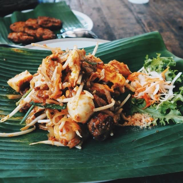 ผัดไทยอิงธารา พังงา 